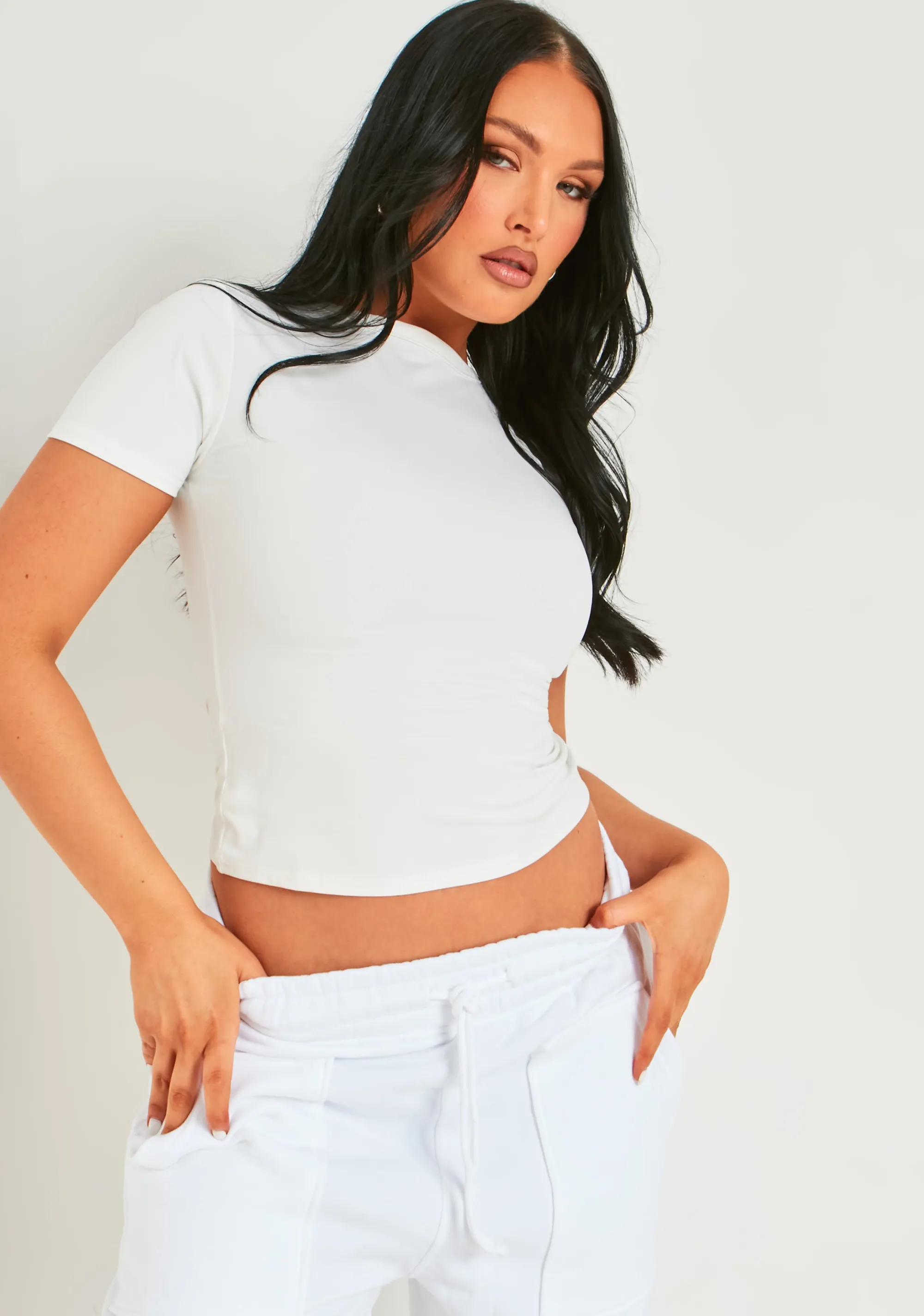 Missy Empire Amira White Premium Sculpt Tee Shop