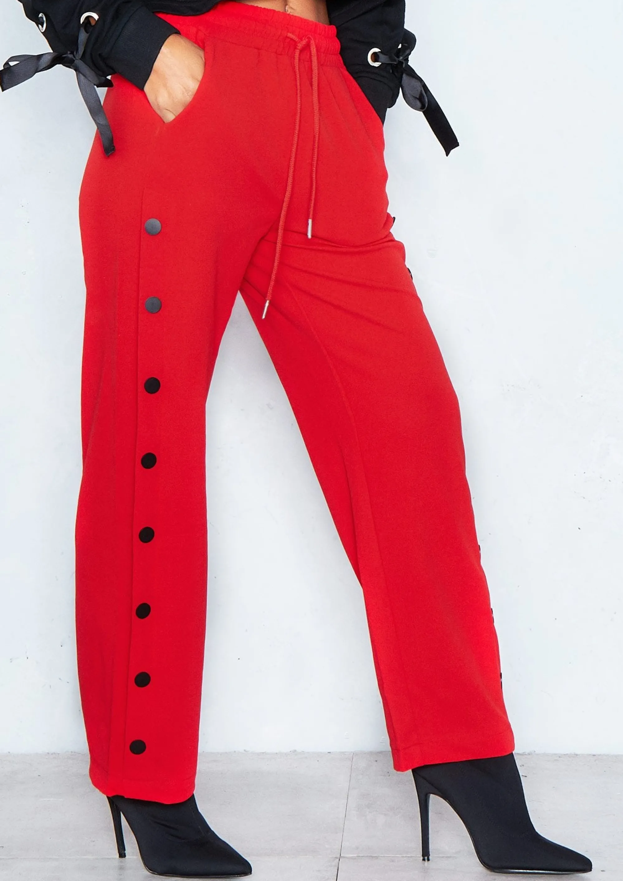 Missy Empire Chantelle Red Button Detail Trousers^Women Trousers