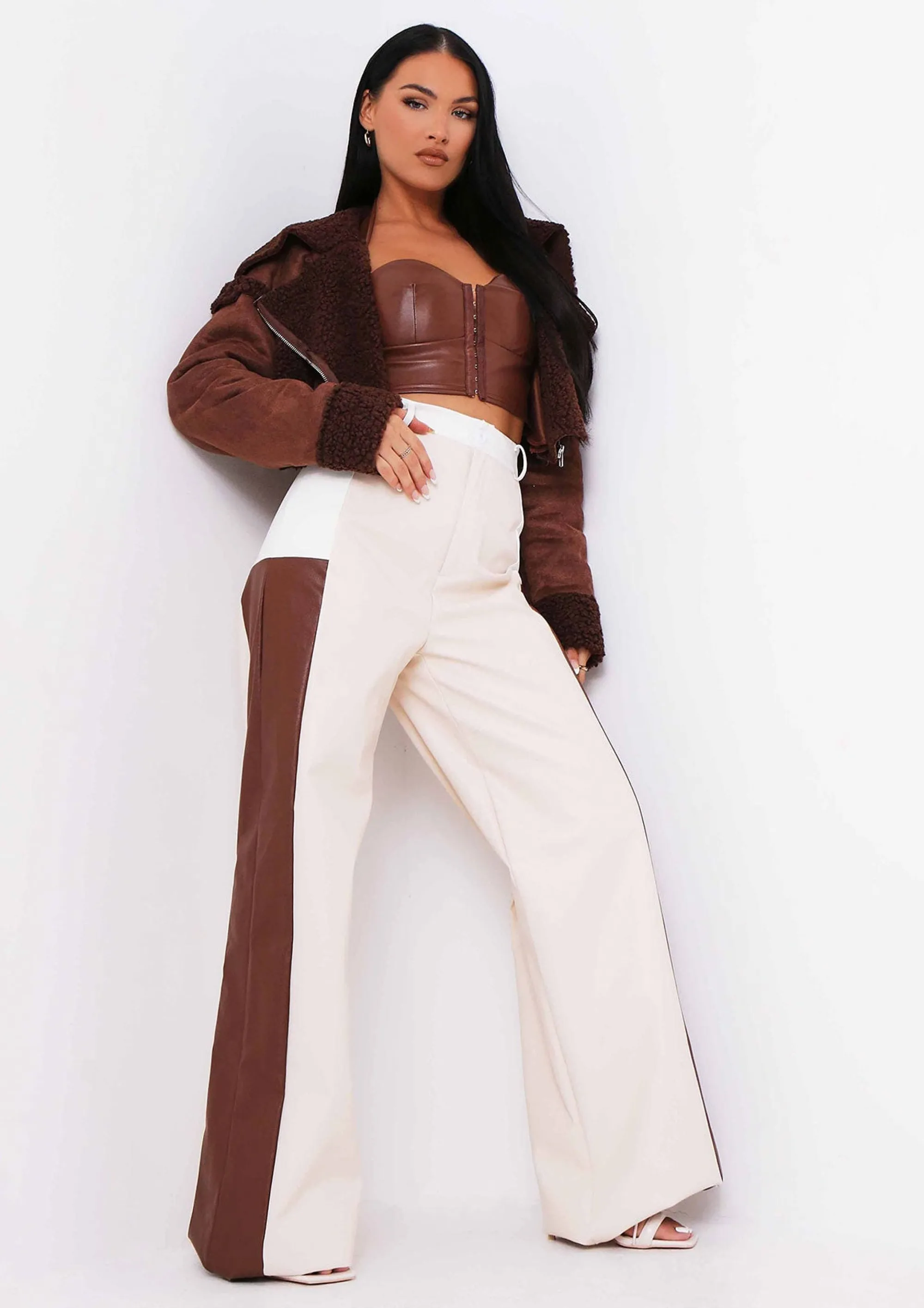 Missy Empire Cindy Chocolate Cropped Zipped Borg Coat Discount