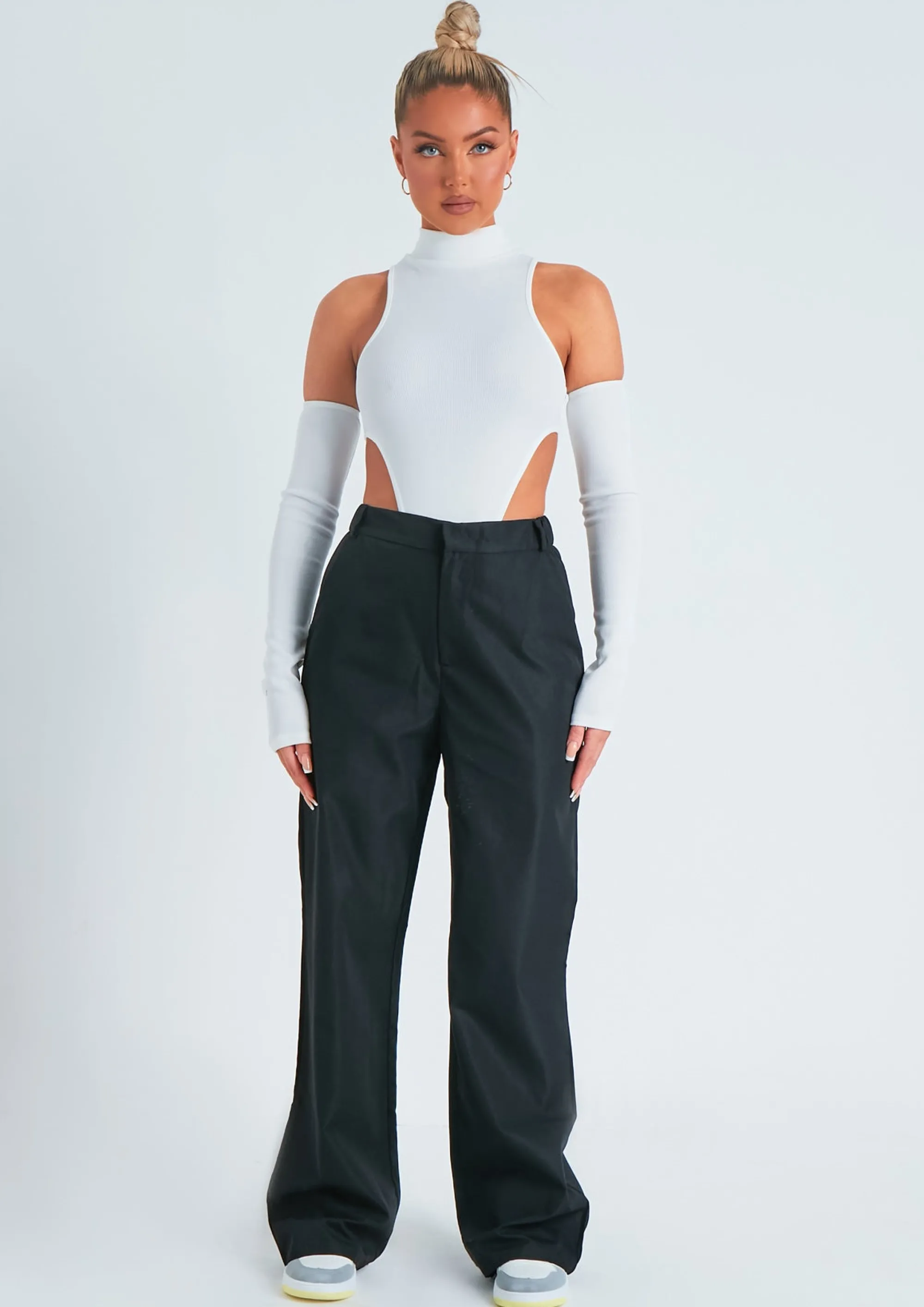 Missy Empire Emmy Black High Waisted Wide Leg Trousers^Women Trousers