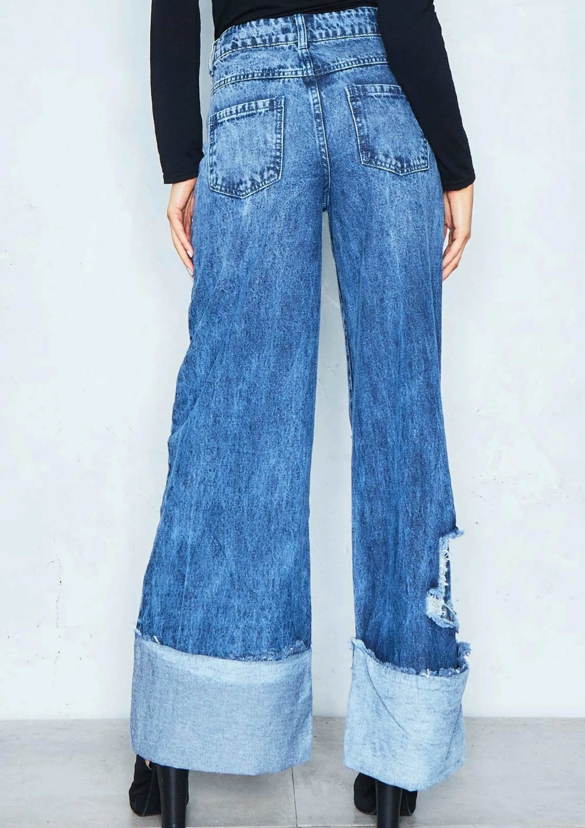 Missy Empire Martha Denim Wide Leg Distressed Turn Up Jeans Hot