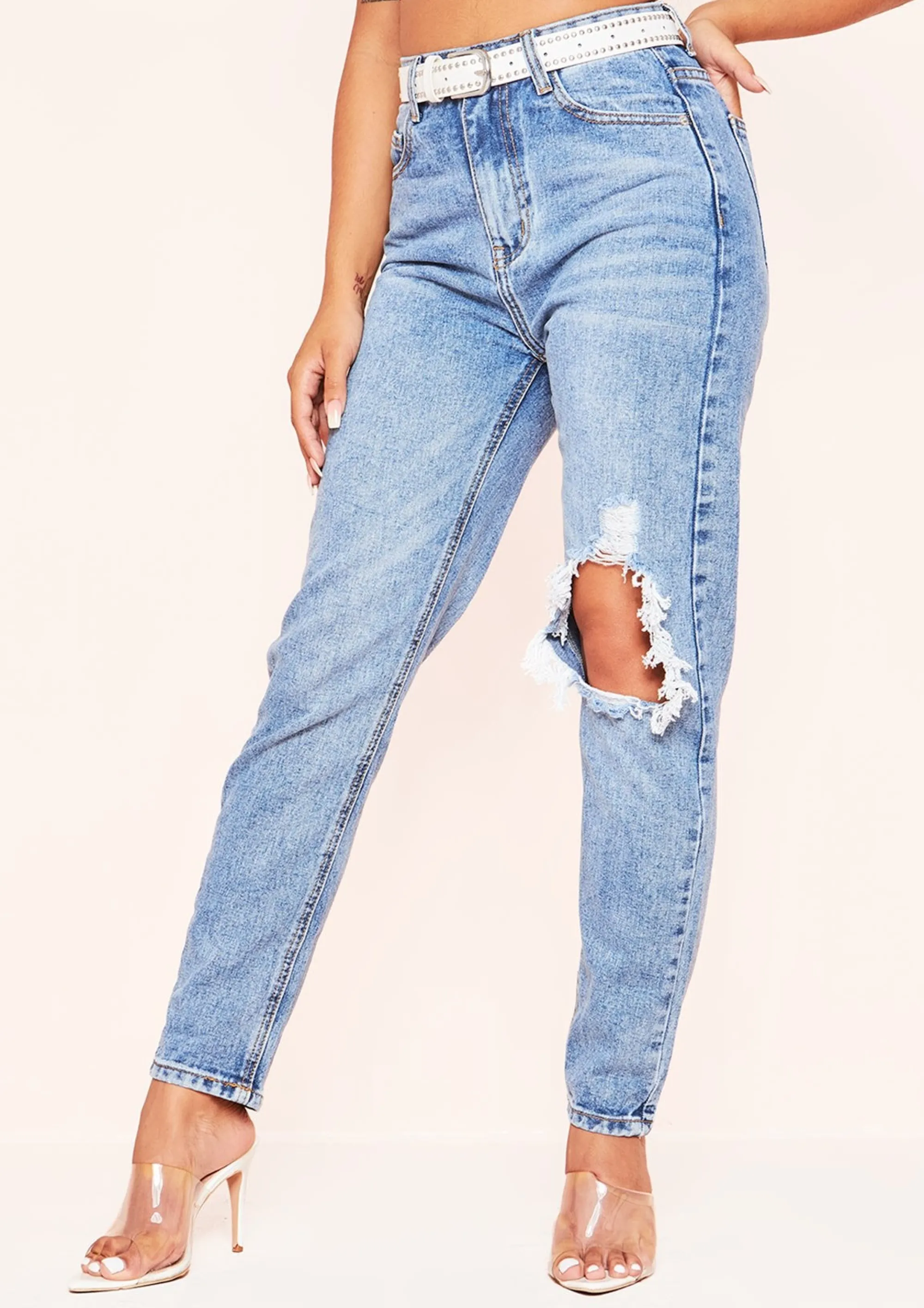 Missy Empire Rose Denim Wash Ripped Straight Leg Jeans Cheap