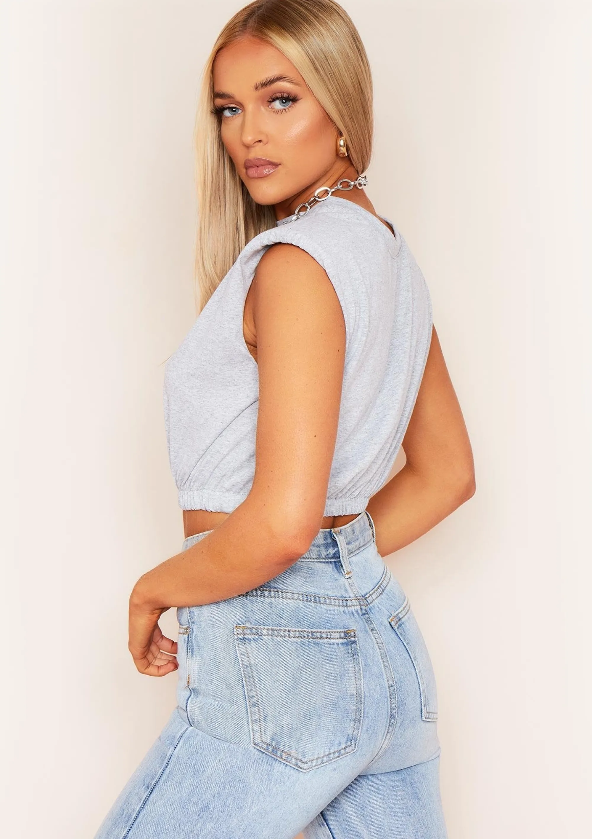 Missy Empire Sharla Grey Padded Shoulder Crop Top Store